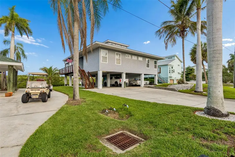 119 Burns Rd, FL