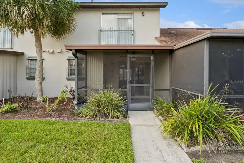 5753 Saint Christopher Dr #50, FL