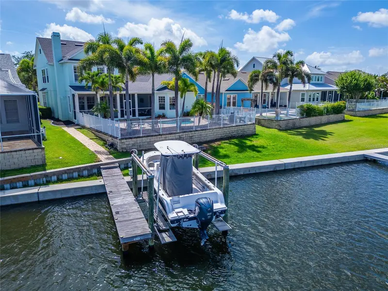 5722 Sea Trout Pl, FL