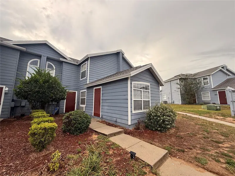 527 Caribbean Dr #B, FL