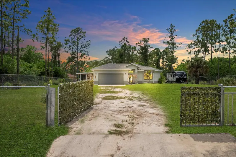 2021 Hines Ave, FL