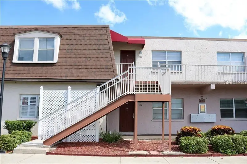 9101 W Hillsborough Ave #I207, FL