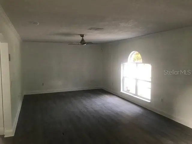 139 Oak View Pl, FL
