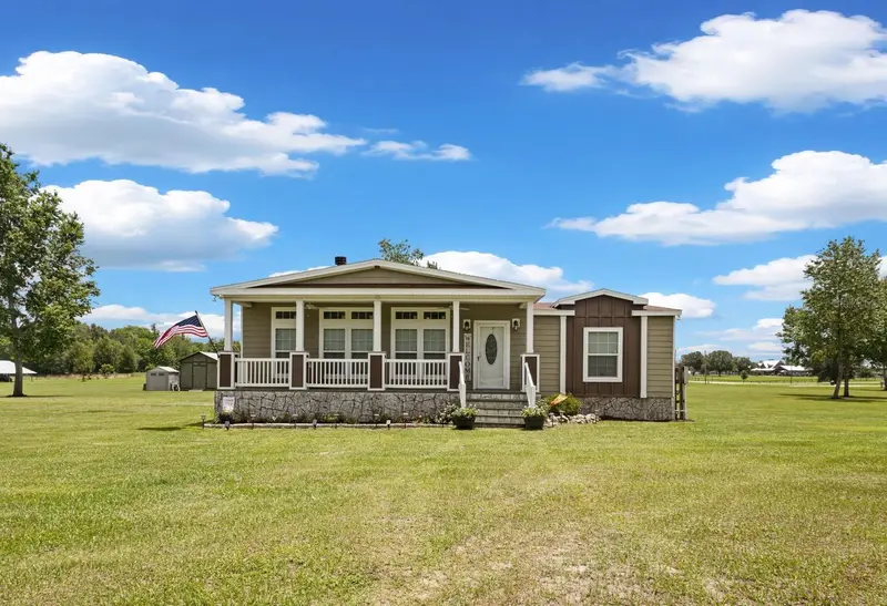 133 Sw Sedgefield Ln, FL