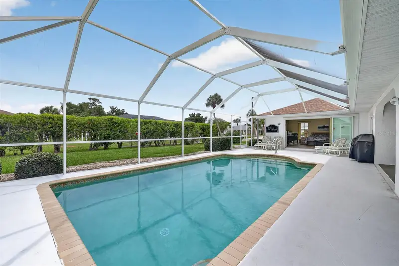 4236 Fenway St, FL