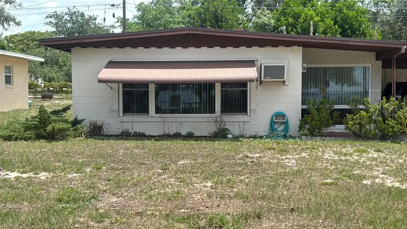 2009 S Lakeshore Dr, FL