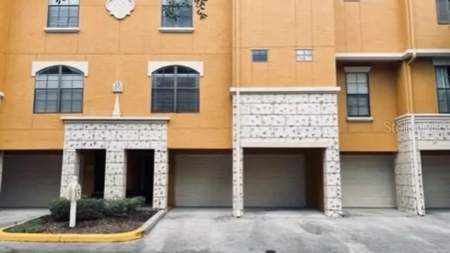 6133 Metrowest Blvd #105, FL