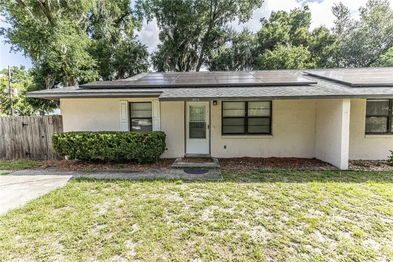 301 Curry St, FL