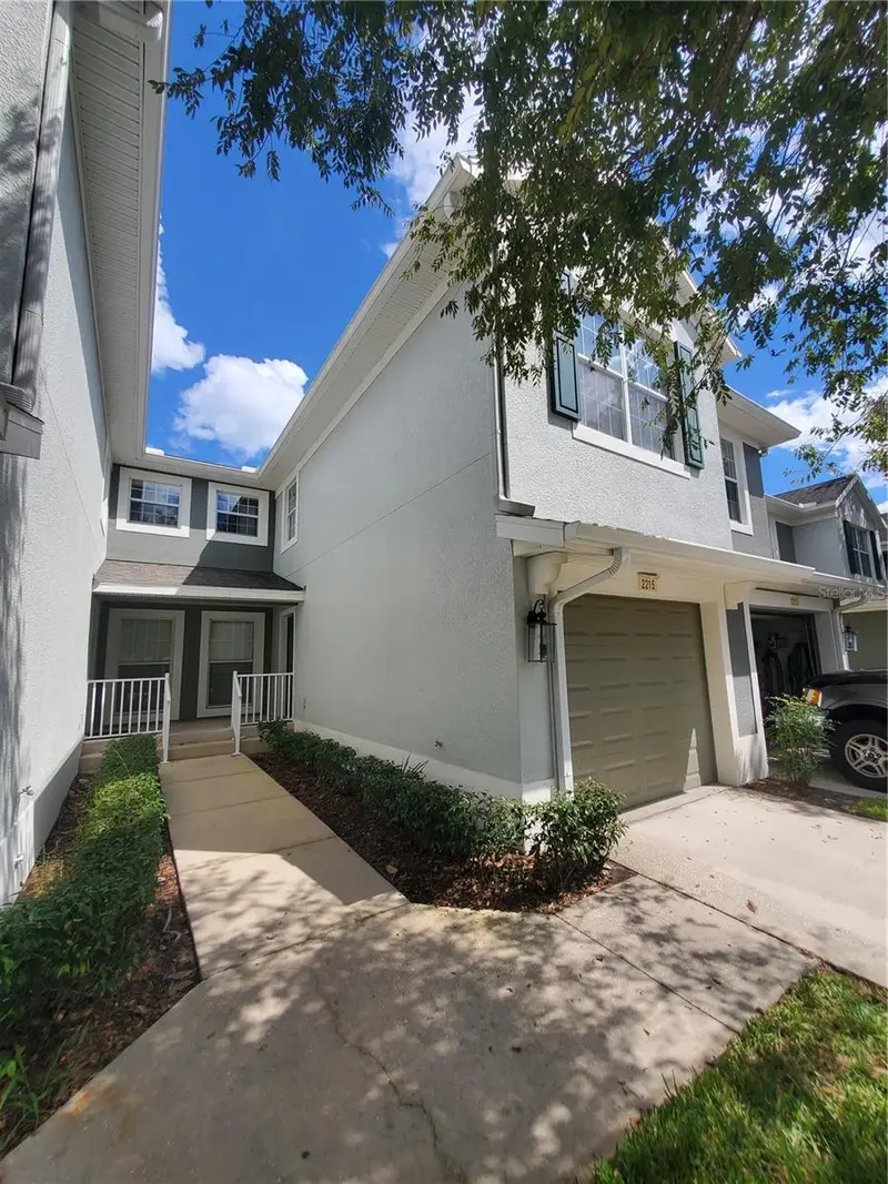 2215 Kings Palace Dr, FL