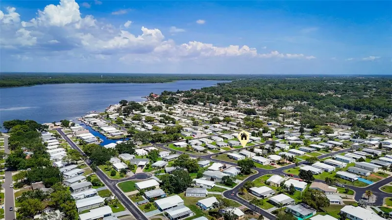 47 Delaware Ct S #10, FL