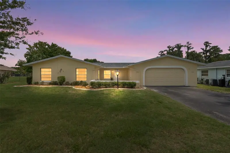 12102 Boynton Ln #B, FL