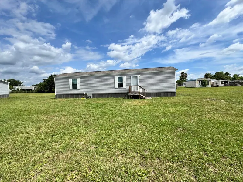 1115 Nw 12th Ln, FL