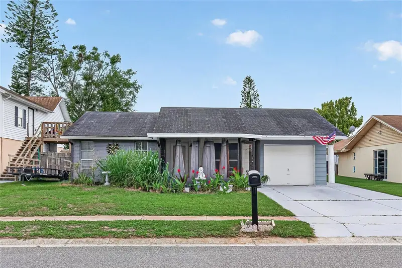 7644 Humboldt Ave, FL
