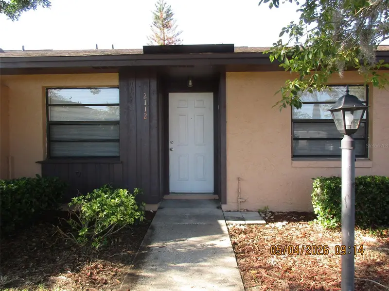 2112 Bahamas Ct, FL