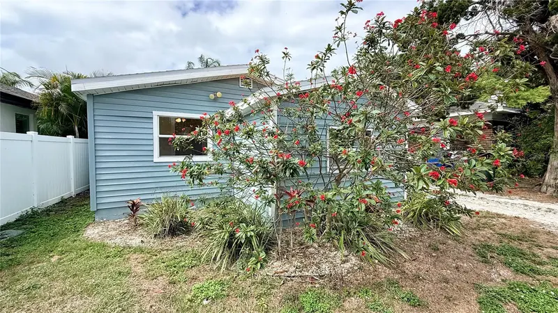 1016 Rosery Road, FL