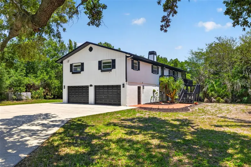 1007 State St E, FL