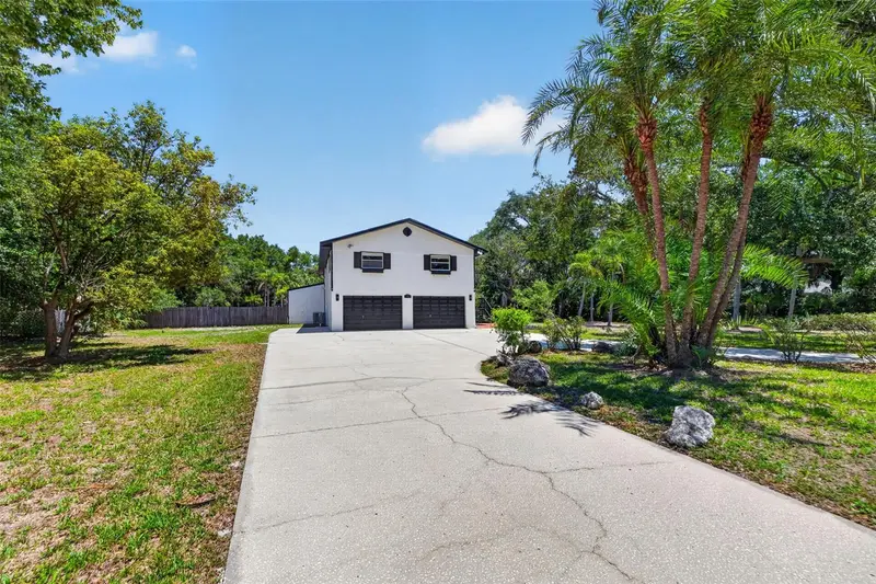 1007 State St E, FL