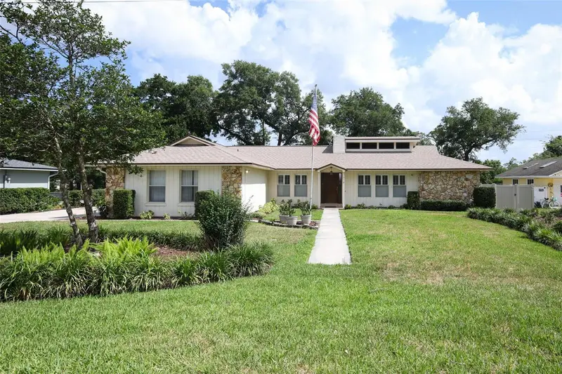 313 White Oak Dr, FL