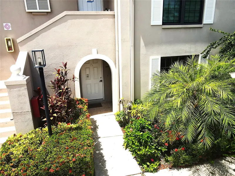 2480 Pelican Court, FL