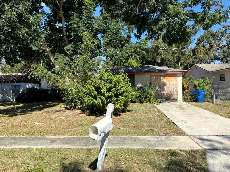 1580 Oak Village Dr, FL