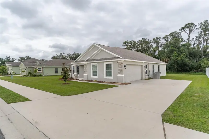 344 Kissengen Park Dr, FL