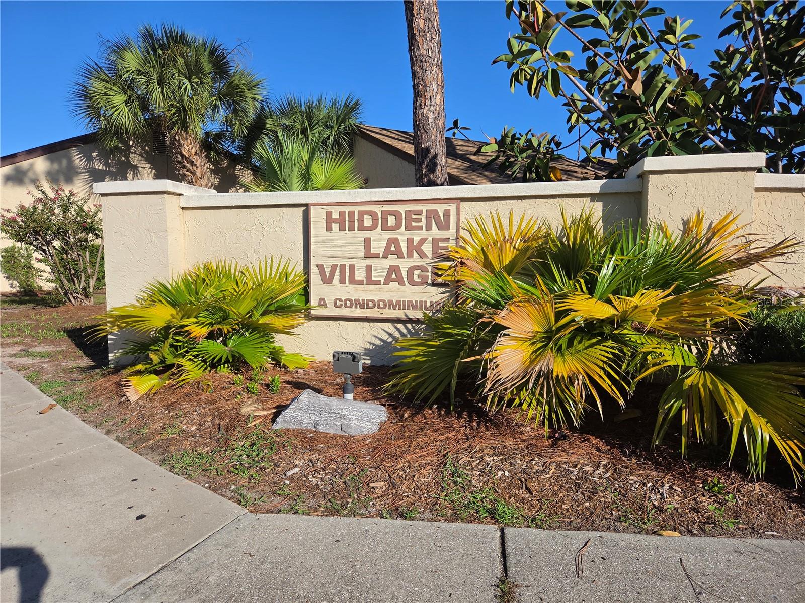 2721 Hidden Lake Blvd #C, FL