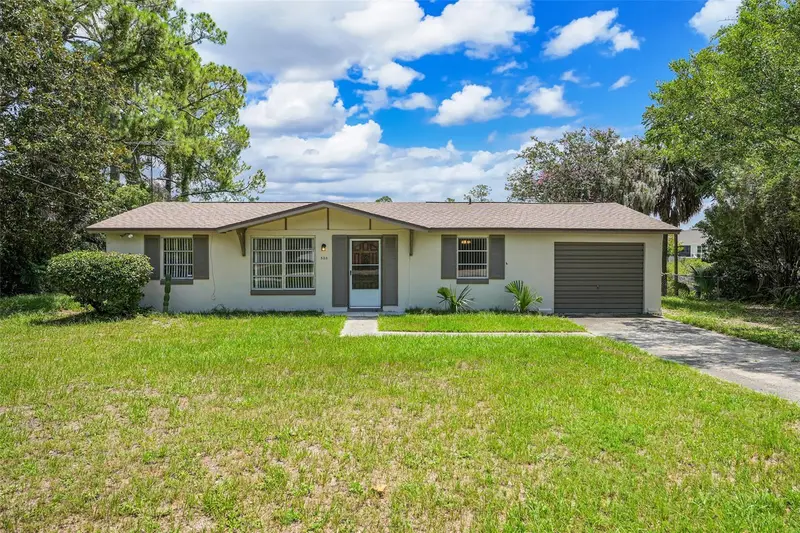 520 N Lacy Circle, FL