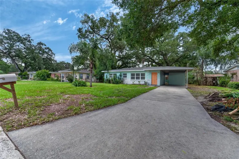 3009 E Fern St, FL