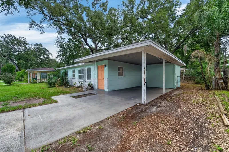 3009 E Fern St, FL