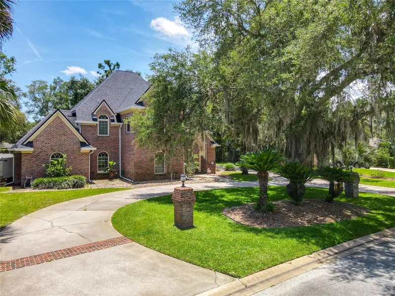 38 Winding Creek Way, FL
