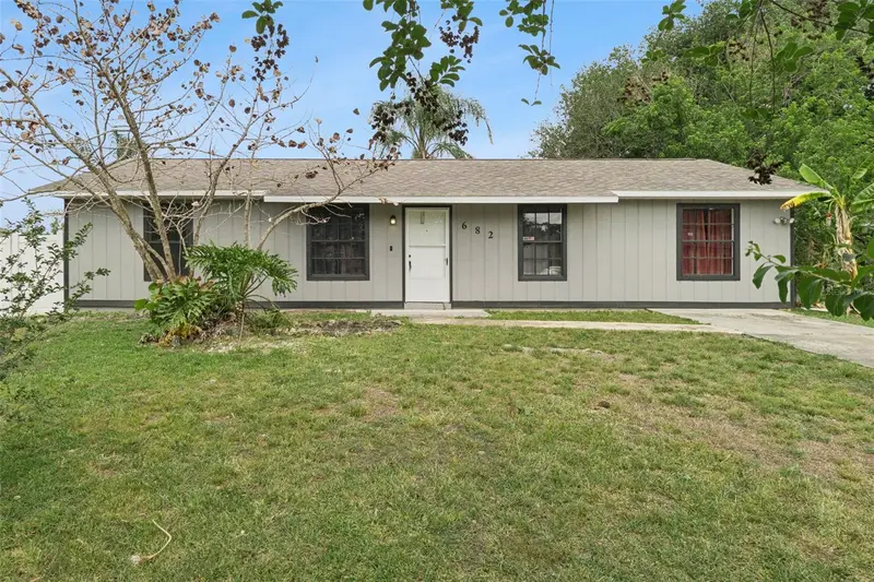 682 De Groodt Rd Sw, FL