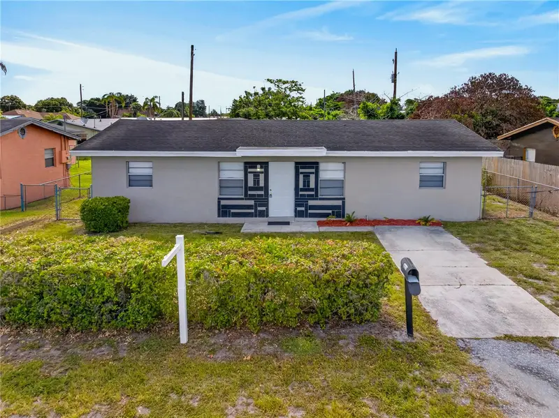 1706 N 29th St, FL