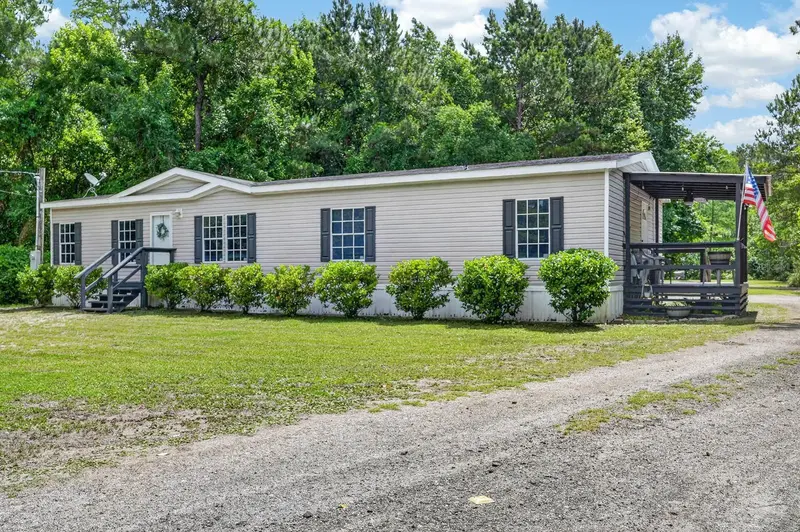 1985 Tomahawk Rd, FL