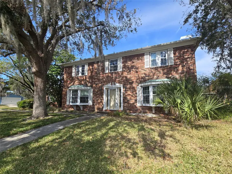300 Cypress Creek Cir, FL