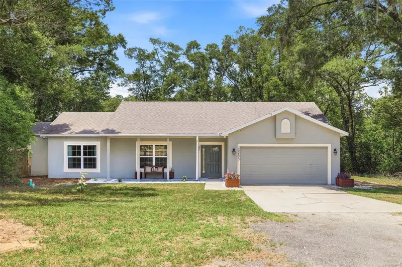 Mount Plymouth listing