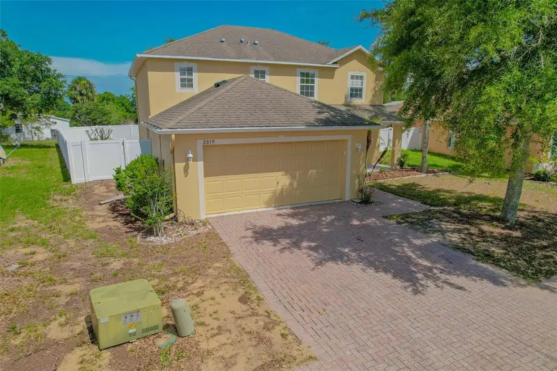 2019 Honeybell Ave, FL