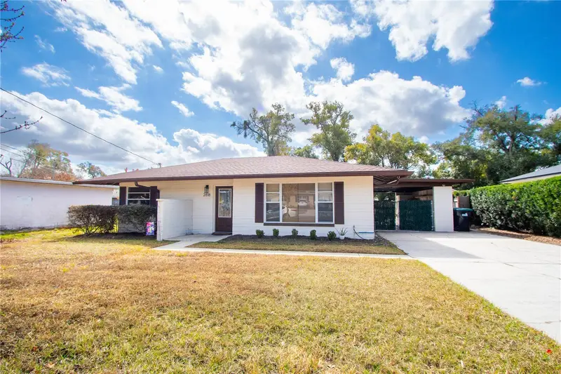 2818 E Michigan St, FL