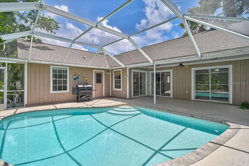5737 Forester Lake Dr, FL