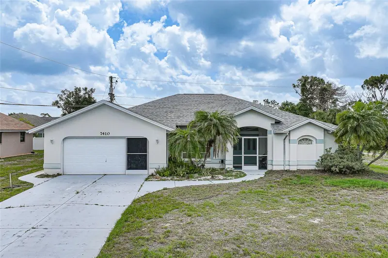 7410 Capital Heights St, FL
