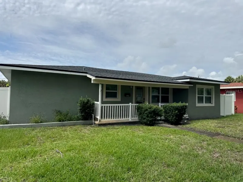 6743 Burlington Ave N, FL