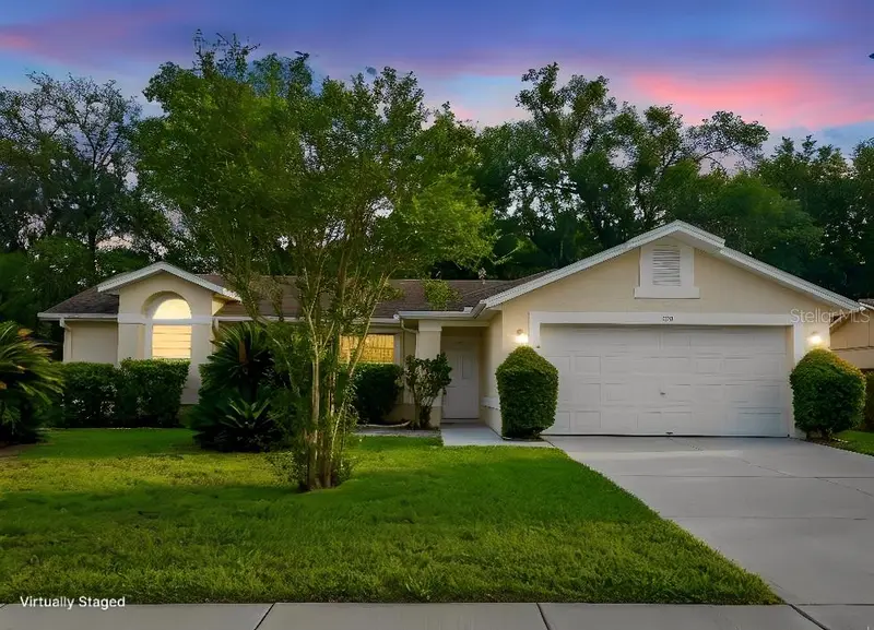 339 Inglenook Cir, FL