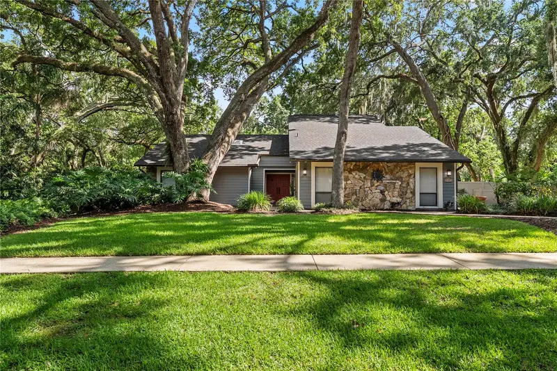 2503 High Oaks Ln, FL