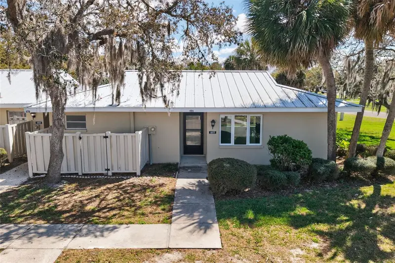 1277 N Osprey Pt #171, FL