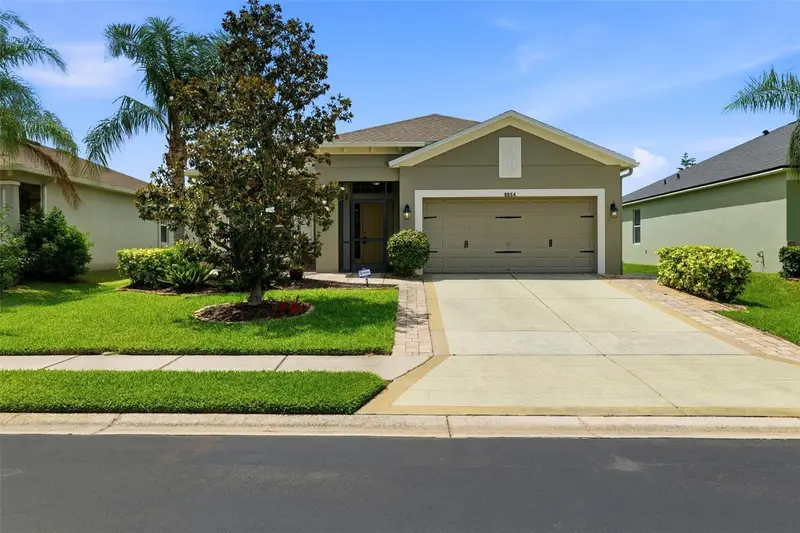8854 39th Street Cir E, FL