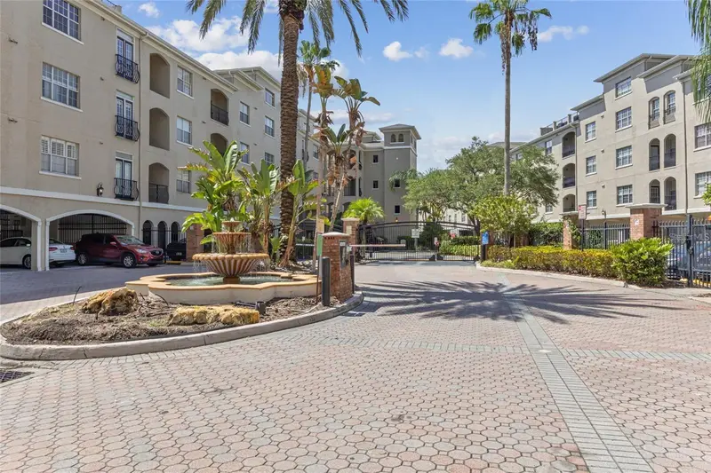 501 Knights Run Ave #2213, FL
