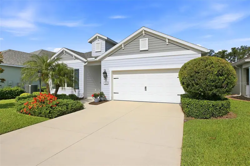 7545 Ridgelake Cir, FL
