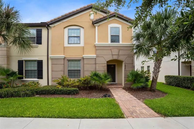 8932 Adriatico Ln, FL