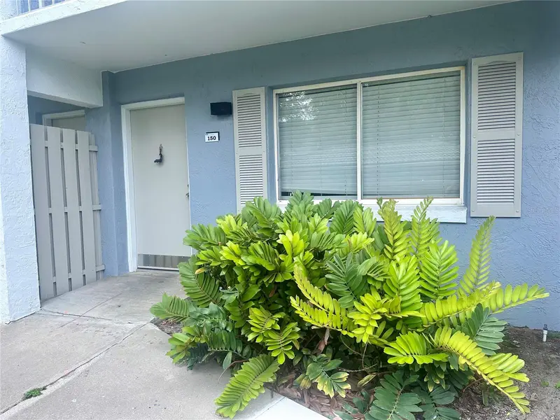 129 Blue Point Way #150, FL