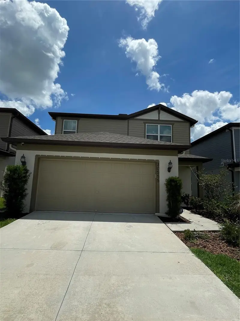 30555 Thunderbird Dr, FL