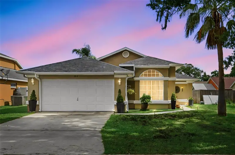 154 Hidden Springs Cir, FL